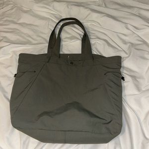 lululemon tote bag